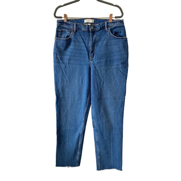 Abercrombie & Fitch The 90's Straight Ultra High Rise Curve Love 33/16L - Picture 1 of 9